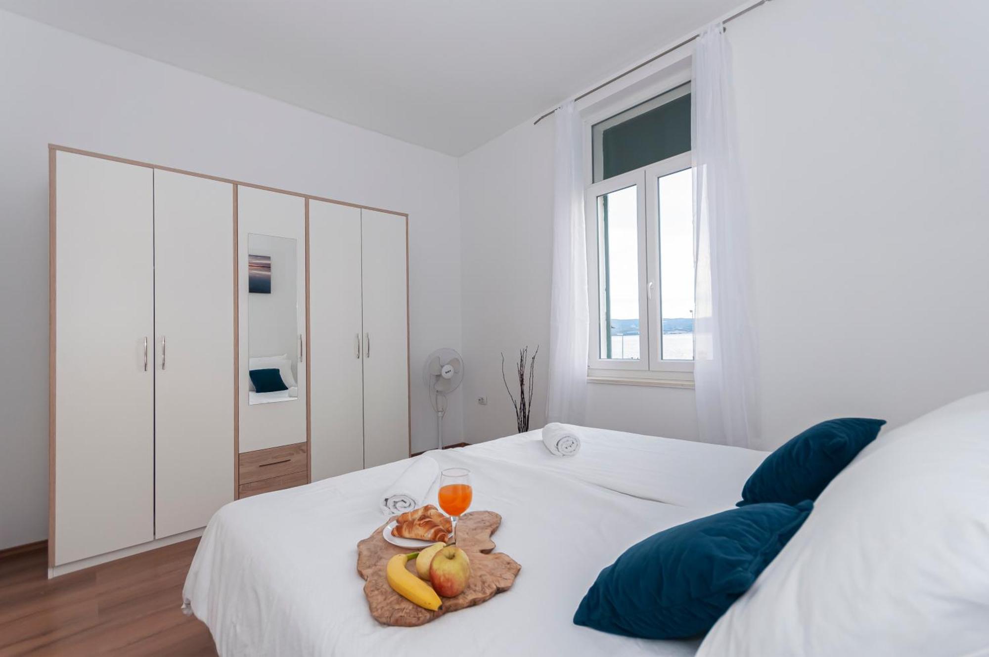 Tanja Apartment Omis Exterior photo
